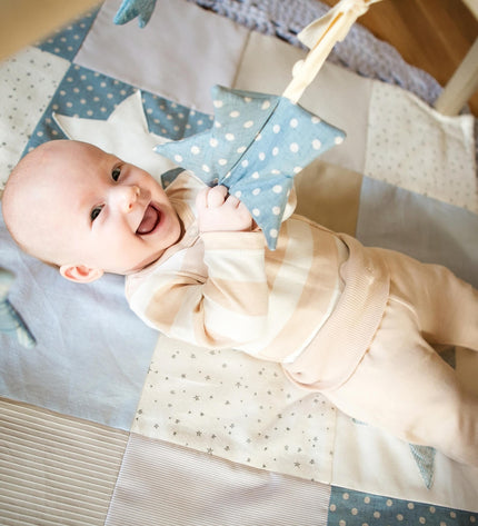 Small baby activity mat, 80x80 cm - Blue