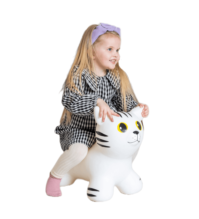 My First JUMPY – White Cat