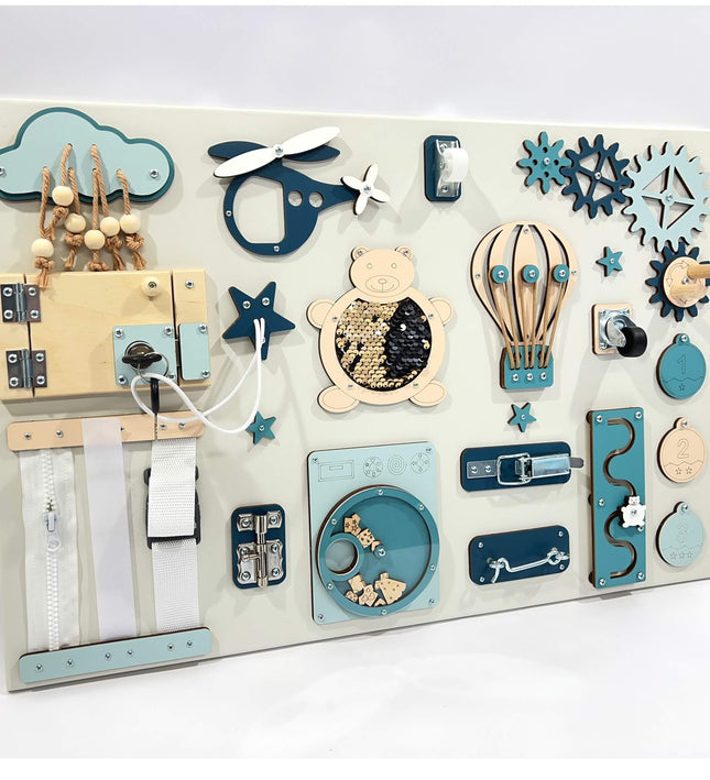 Medium Montessori busy board (40×60 cm)