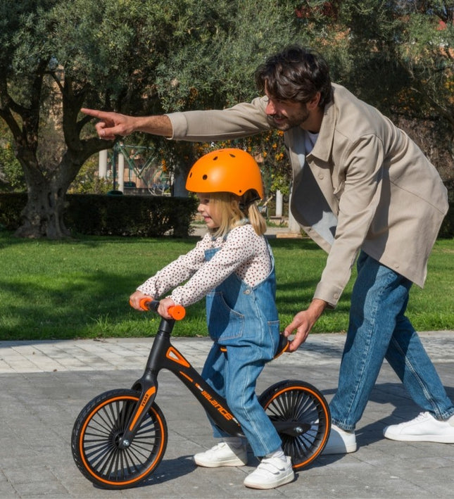 Lightweight Sporty Balance Bike for Toddlers